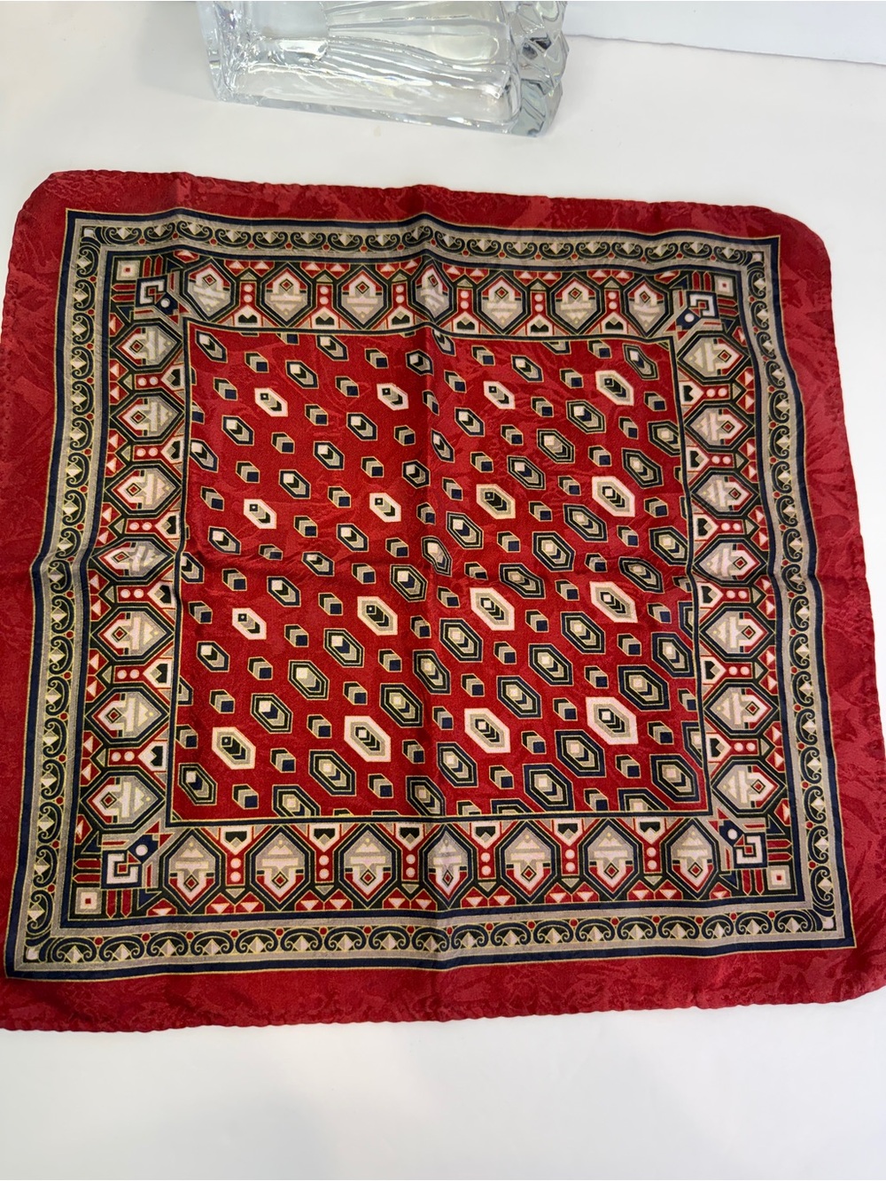 ❤️ Vintage Crimson Geometric Pocket Gentleman Handkerchief Square 12” x 12” ❤️